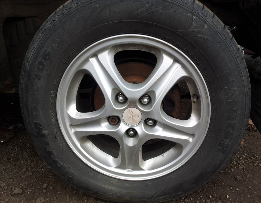 Mitsubishi Shogun Pinin alloy-wheels